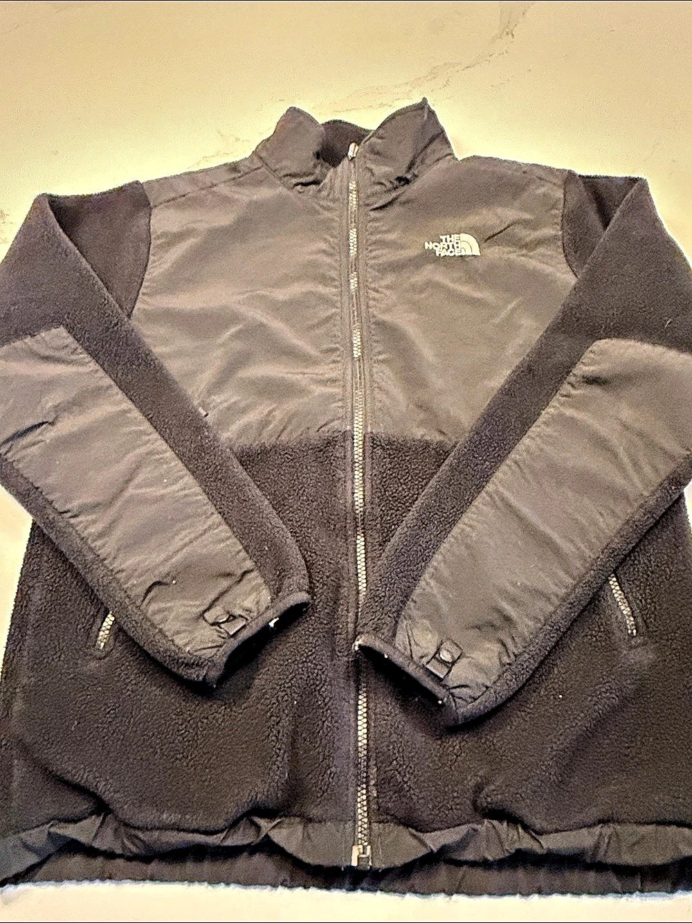 The North Face kids Black Performance Fleece Jacket Size XL
